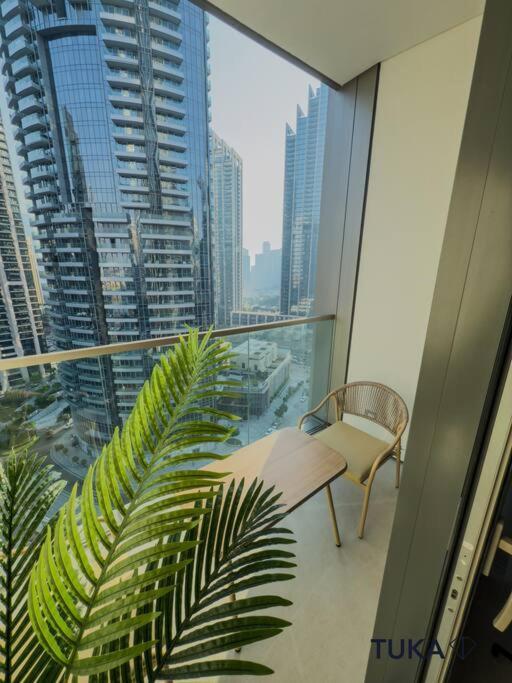 Infinity Pool - Luxury 2-bhk - Fountain View * Dubai